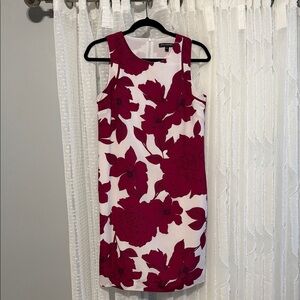 Banana Republic Sleeveless Midi Dress in Berry and White Floral